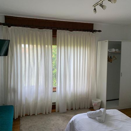 Aloka Rooms Sopela ภายนอก รูปภาพ